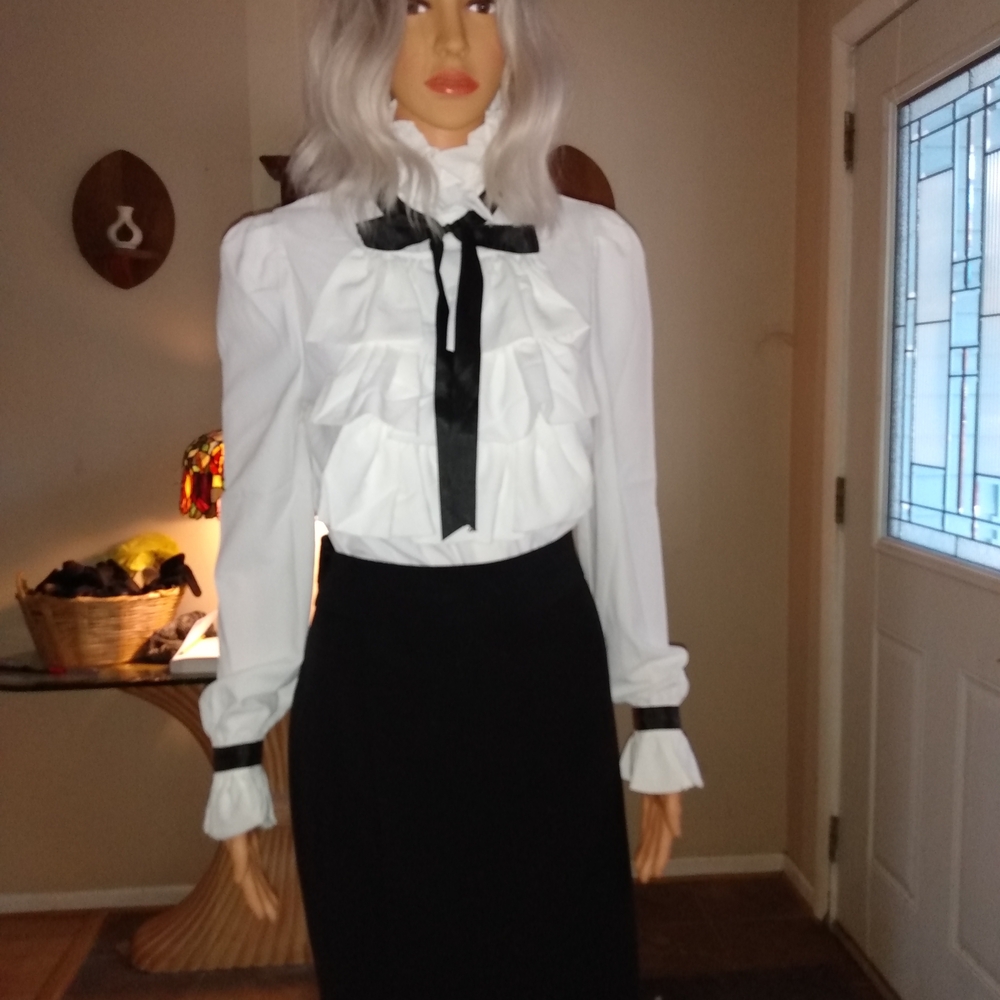 Black and White Knee-Length Pencil Blouse